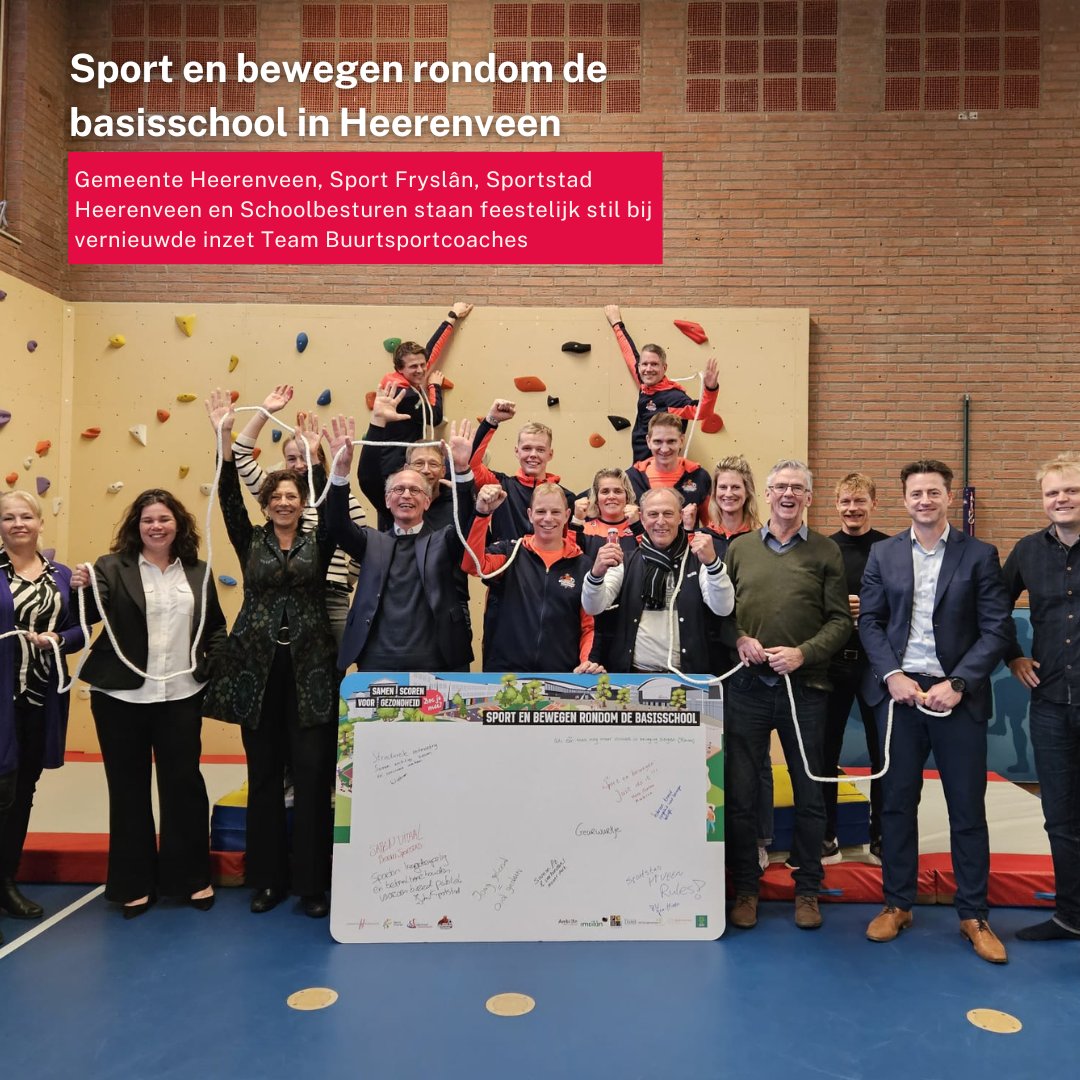 De geslaagde vernieuwde inzet van buurtsportcoaches en vakleerkrachten bewegingsonderwijs werd deze week feestelijk gevierd door <a href="/SportstadHveen/">Sportstad Heerenveen</a>, <a href="/Heerenveen/">Gemeente Heerenveen</a>, <a href="/SportFryslan/">Sport Fryslân</a>, Team Buurtsportcoaches Heerenveen en de schoolbesturen in de gemeente.
sportfryslan.nl/gemeente-heere…