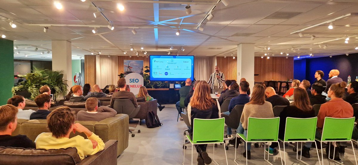 Gisteravond was een waar feestje van kennis bij de #SEOBenelux meetup! 🌟 Ik had het genoegen om mijn ervaringen en 'struggles' van inhouse #SEO te mogen delen!