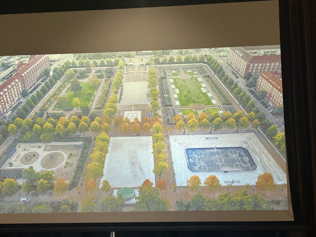 ecologicalbuild's tweet image. #Spongecities a fascinating concept. Designing resilience for cities for “1 in a hundred year” flood events. Very relevant Ireland &amp;amp; the UK given recent extreme flood events which are increasing in frequency. Neil McLean Goring presents practical solutions #Betterhomes2023