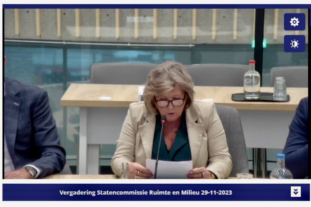 📢 𝐍𝐎𝐎𝐃𝐊𝐑𝐄𝐄𝐓! 📢
Grote zorgen over toekomst van Krimpenerwaard. Daarom noodkreet aan provincie in gezamenlijke motie om ongenoegen te uiten over voorgenomen ruimtelijk beleid dat onze gemeentelijke bouwambities belemmert!
#vitaletoekomst #bouwen > krimpenerwaard.vvd.nl/nieuws/54431/n…
