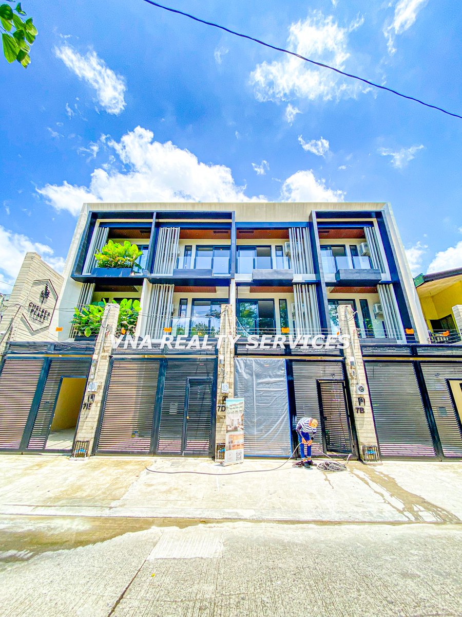 van_a001's tweet photo. #RFO #TownhomesForSale #DilimanQC Update! #FullyFurnished! Call: +63-915-200-4978! https://t.co/YhwUbRKDEw https://t.co/os5WrPsm12