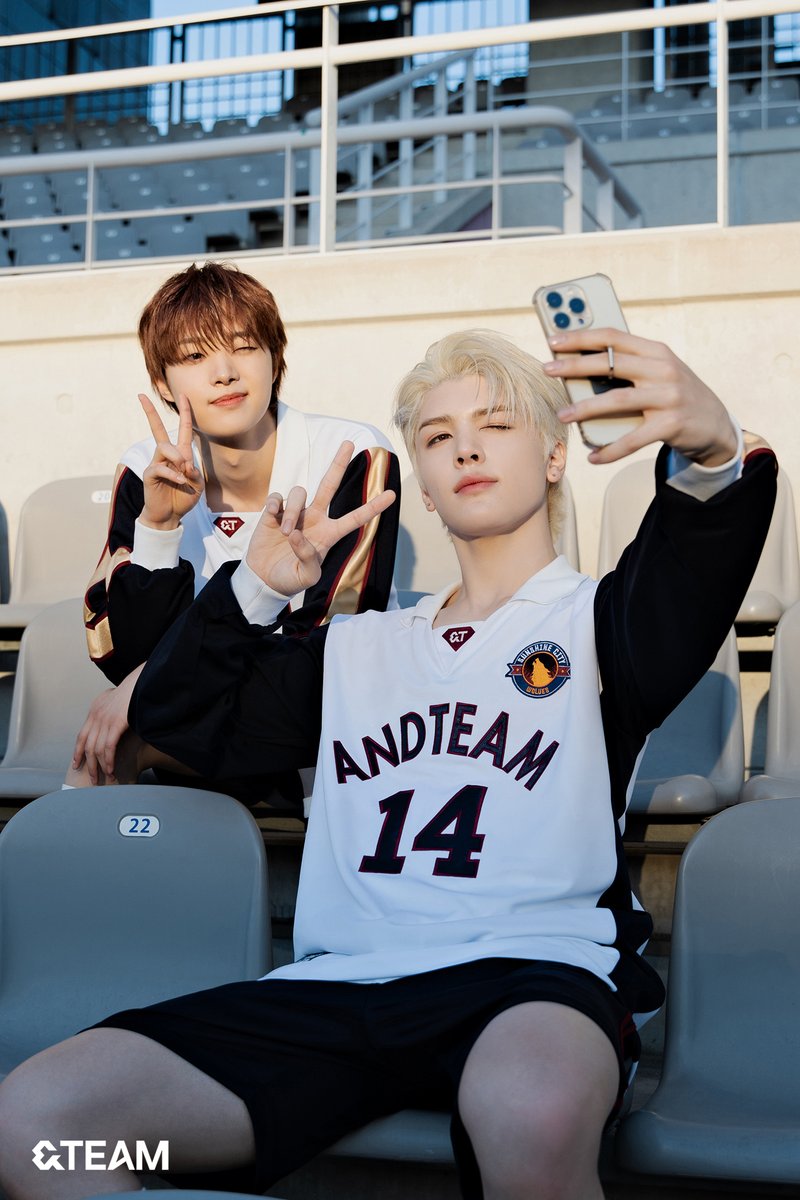 andTEAMofficial's tweet image. &amp;amp;TEAM 'Dropkick' MV Behind Photo

#Dropkick #FirstHowling_NOW
#andTEAM