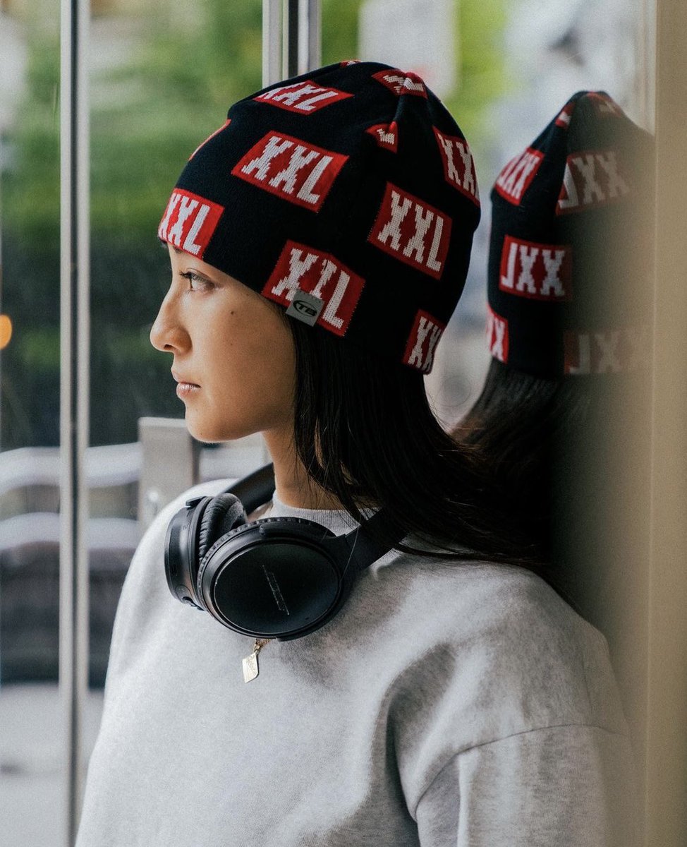 YSM_23's tweet photo. THROWBACK 2000 XXL BEANIE
明日昼12時WEB UP‼️
#ysm23 #throwback2000 https://t.co/CpLSptgxu5
