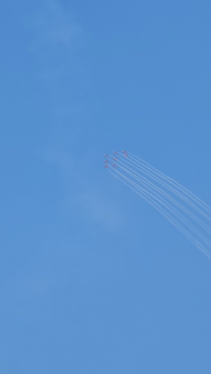 IAF
Surya Kiran aerobatics team 

Indian Air Force 🇮🇳
#सदैवसर्वोत्तम  #Pune2023
@Suryakiran_IAF @IAF_MCC