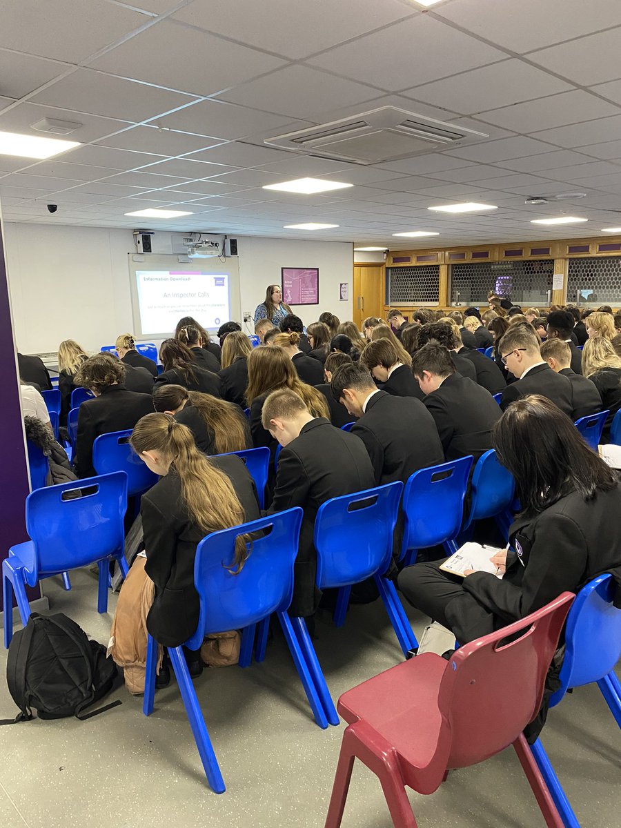 Miss A Paulson tweet media