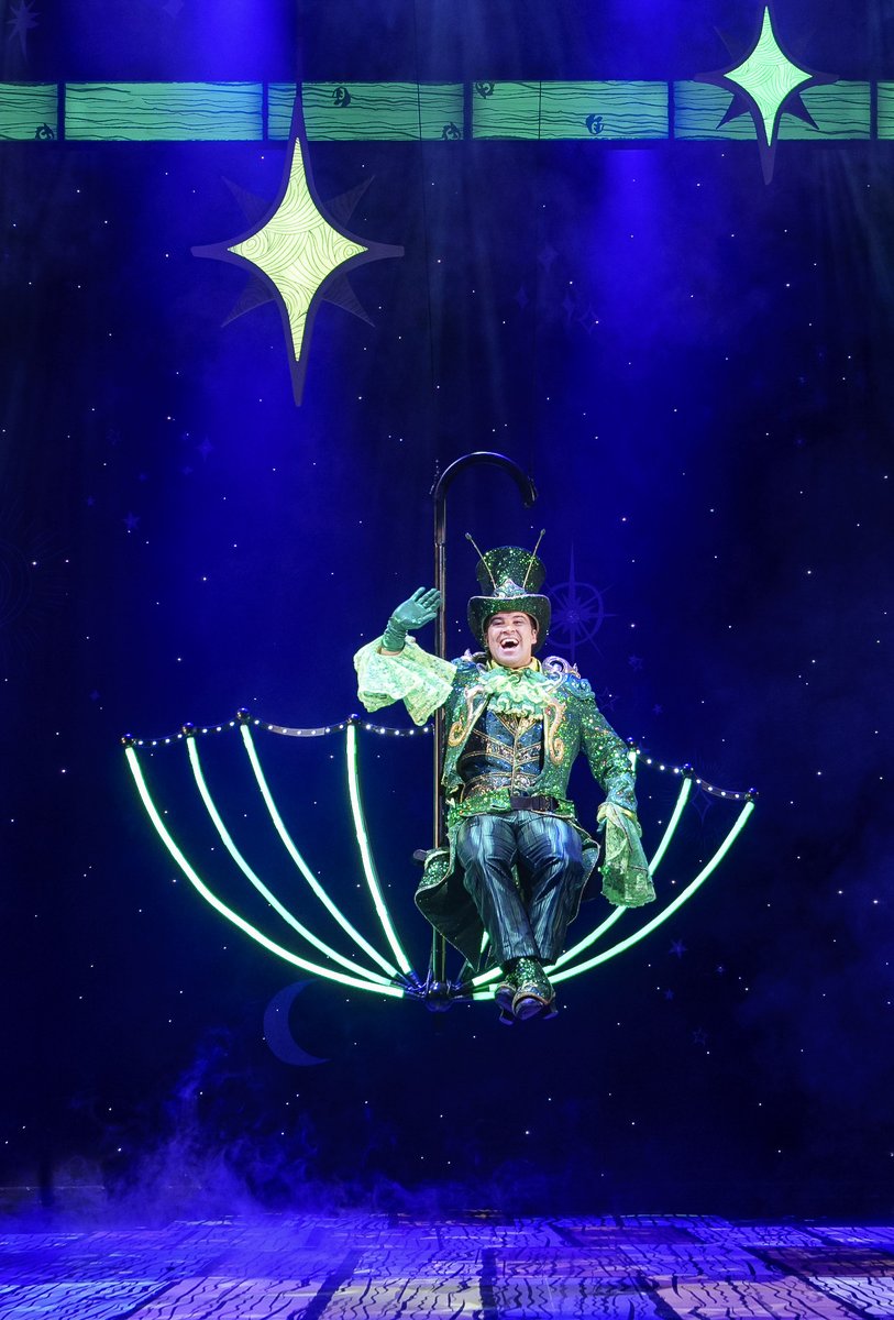 REVIEW - Pinocchio at Newcastle Theatre Royal
A riot from first line to last bow, Danny Adams leads us through this high octane, fun fuelled festive mayhem of a pantomime leaving EVERYONE howling with laughter.
✍🏼- shorturl.at/fmwF0
🎟 - shorturl.at/acipK
#pantomime