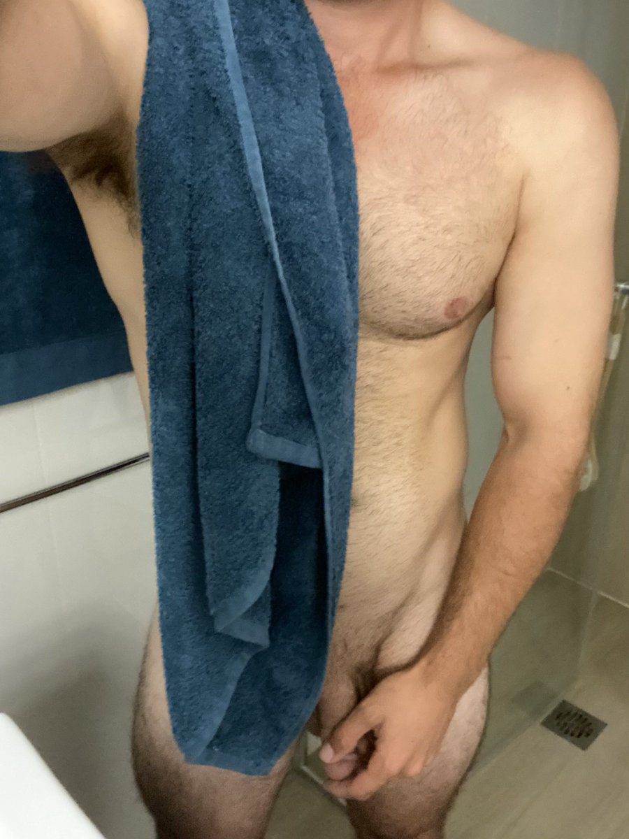 Freshly showered, now what?

#gaybris #men #gayaustralia #gaybrisbane