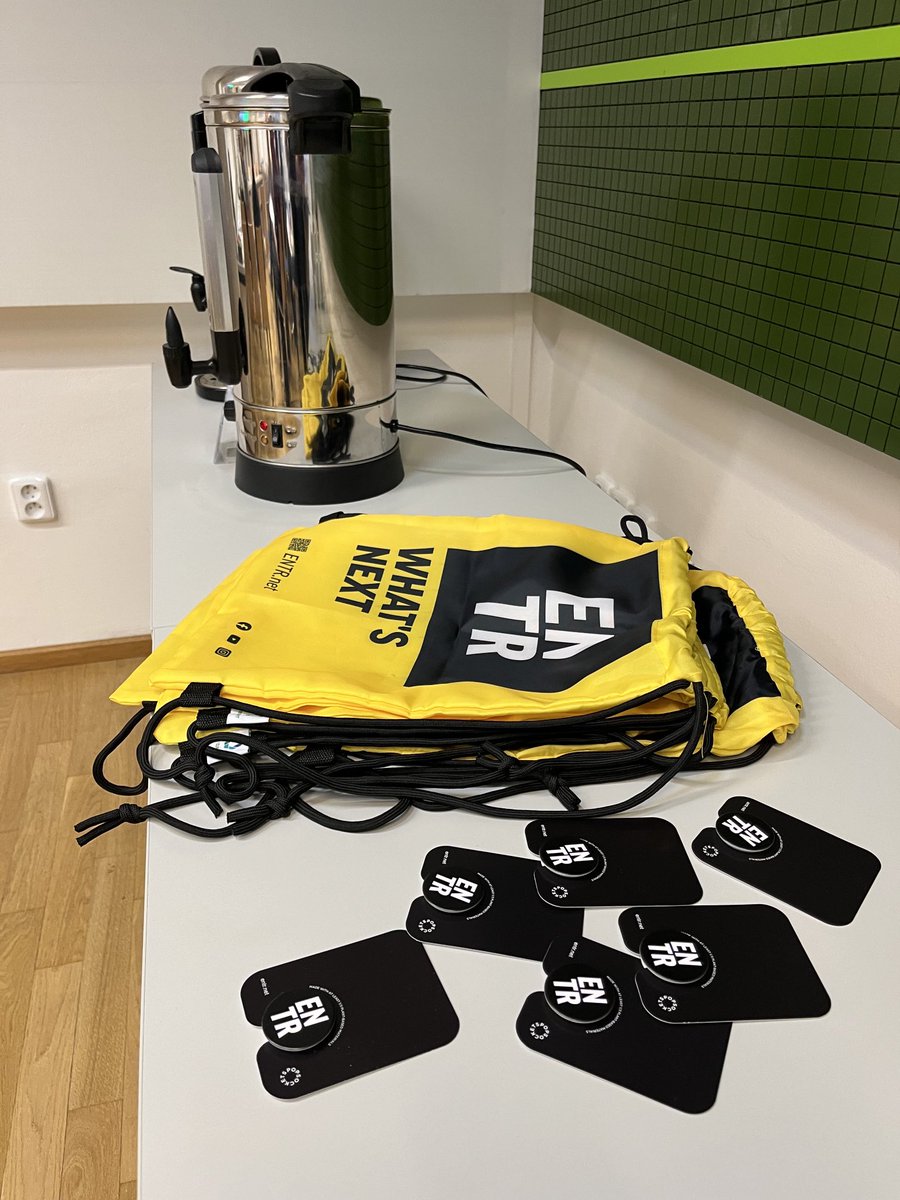 All you need: ⁦<a href="/entr_en/">ENTR en</a>⁩ merch and coffee 👍 ⁦<a href="/MediaPrague/">Prague Media Point</a>⁩ ⁦<a href="/DeutscheWelle/">DW Deutsche Welle</a>⁩
