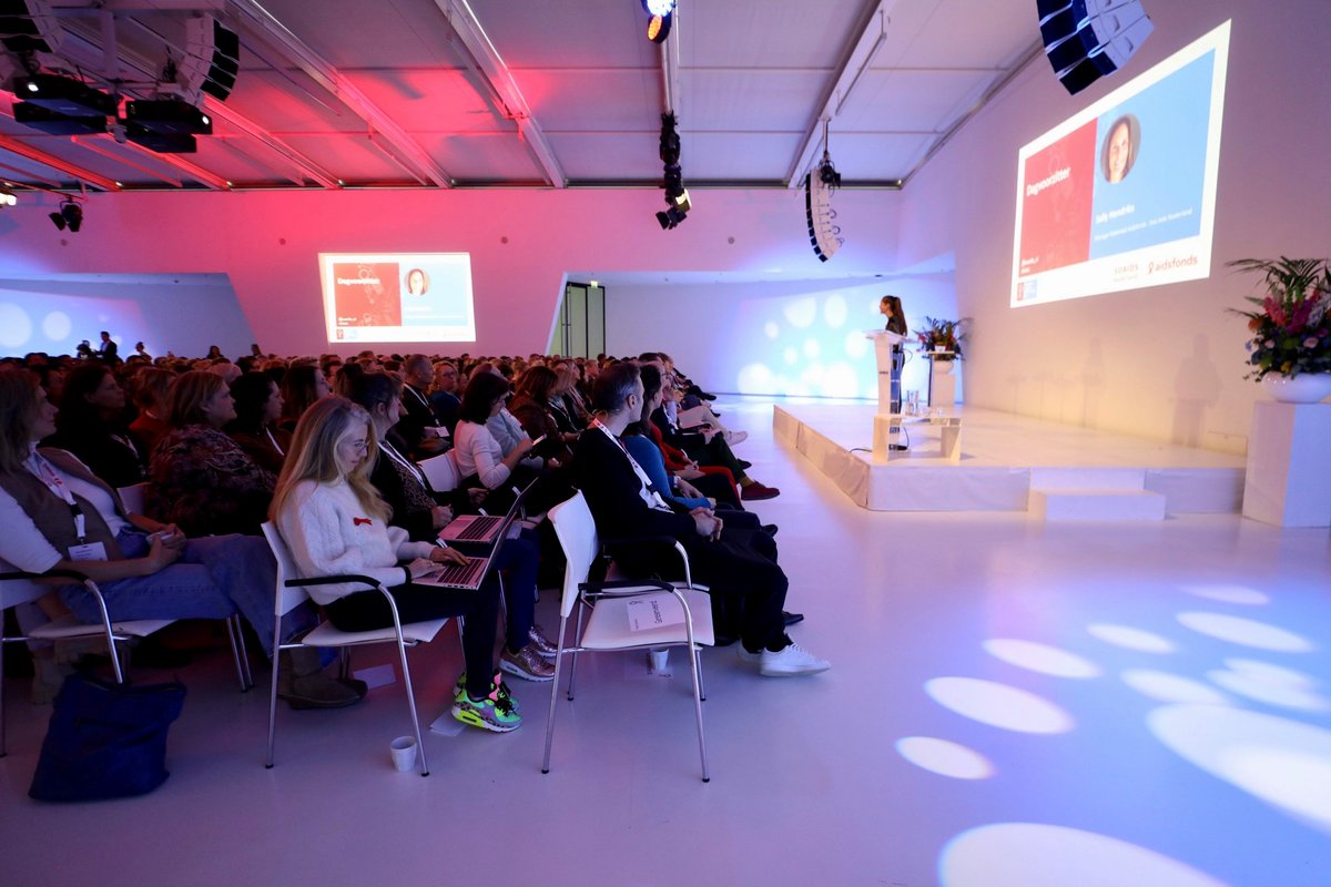Het Nationaal Congres Soa*Hiv*Seks 2023 is begonnen! Zit je in de zaal? Deel je geleerde lessen en nieuwe inzichten met #shs23. Veel plezier!