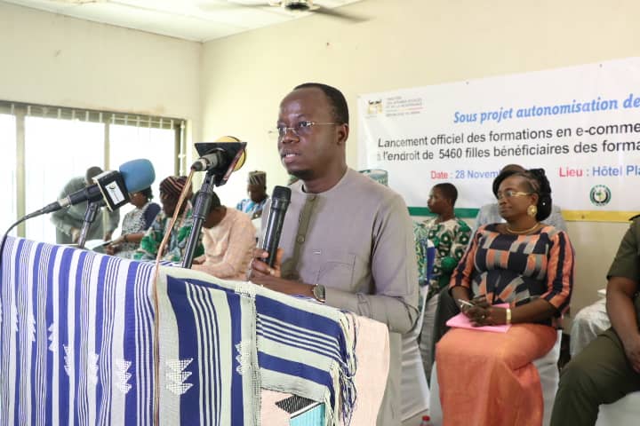 sweddbj's tweet photo. #sweddbj
Cette formation vise à amener les AJF à sortir de l'ornière en se valorisant au mieux sur les plateformes digitales en vogue au monde et qui garantissent leur sécurité socio-économique
Cc @UNFPA_WCARO @unfpa_benin @BM_Afrique https://t.co/zp3YJnQsn1