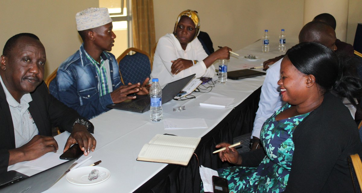 🌐 Group sessions focusing on food security, nutrition, and WASH are in progress, actively identifying priority advocacy strategies. This collective initiative is integral to shaping the @Right2Grow_UG advocacy strategy development for 2024. #Right2Grow #AdvocacyMeeting