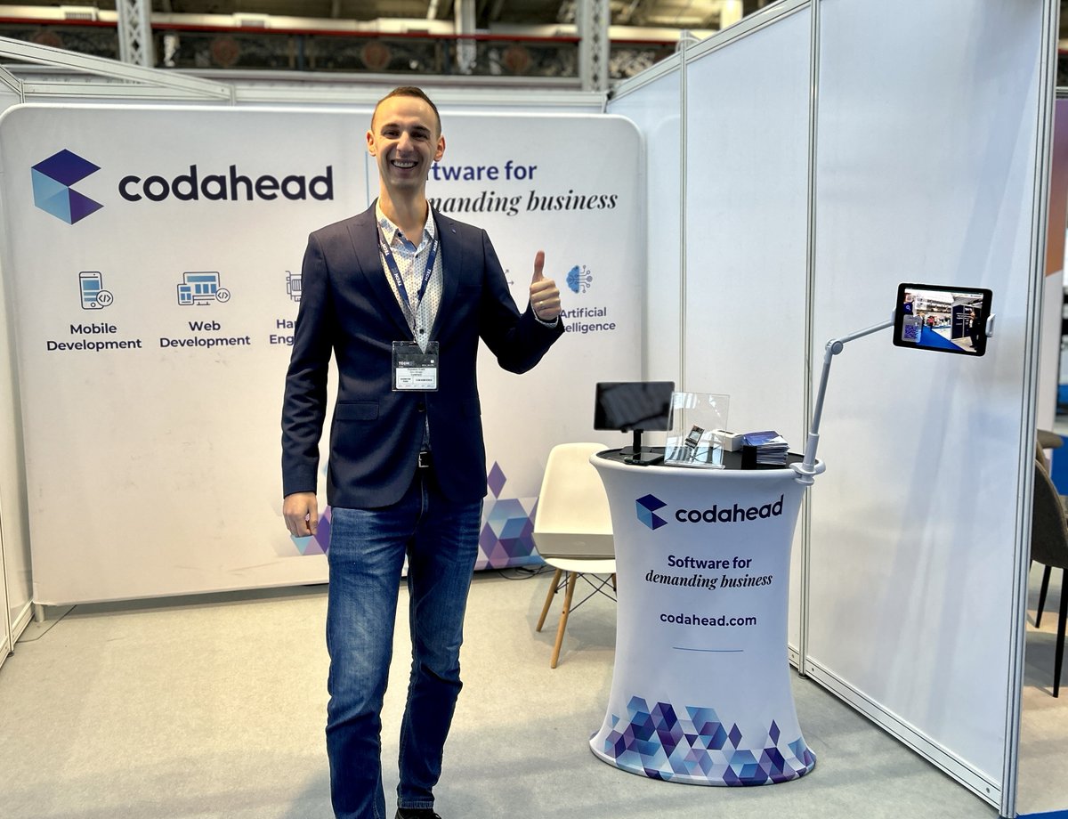 Codahead tweet media