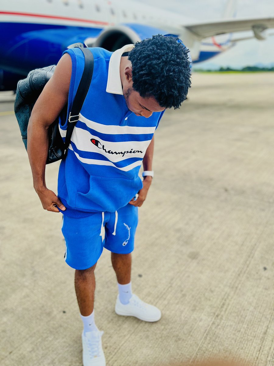 EjikemNelson's tweet image. #001 December🫡
Been months no posting 
NEW MONTH BLESSINGS UPON US💫🙏💫💙❤️