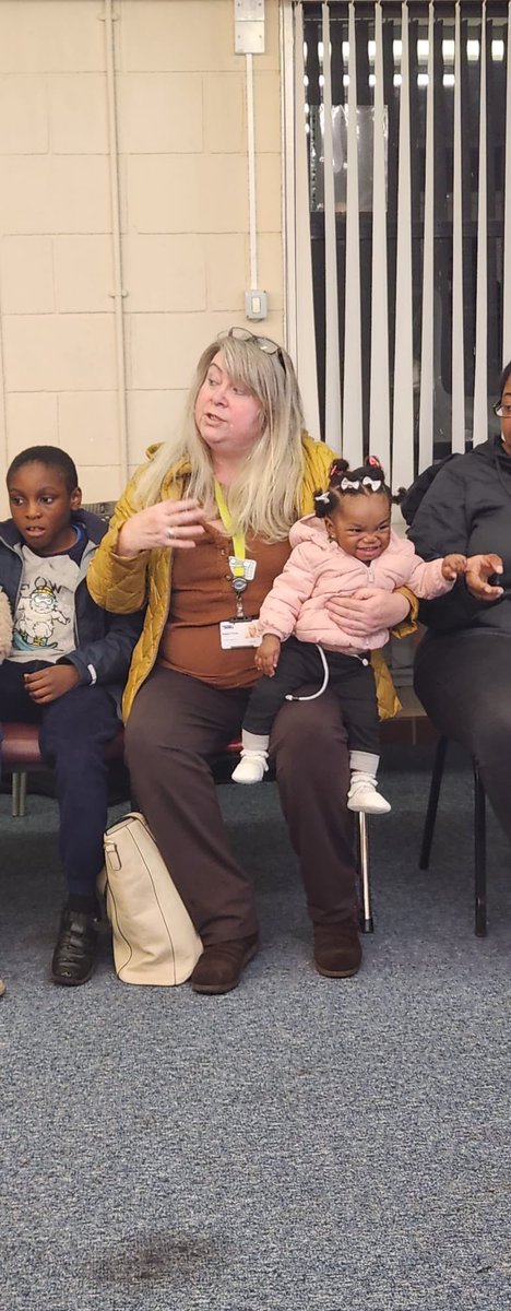 AmaHarmonies's tweet photo. Mondays choir practice was a fabulous night of singing, meeting new people and sharing good food! 

It was wonderful hearing of all the great things that @StColumbas do in our local community from our special guest Maggie 🥰 https://t.co/ZJAQVo5vye