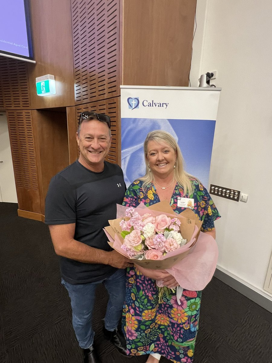 LyndalMoore's tweet photo. One of the most humbling and grateful weeks of my career. Awarded the Mary Potter Award at The Calvary Mater Newcastle. Always promoting the needs of #aya patients and their families 💚💙 @CanteenAus #CancerAwareness https://t.co/0hTkLMXTqJ