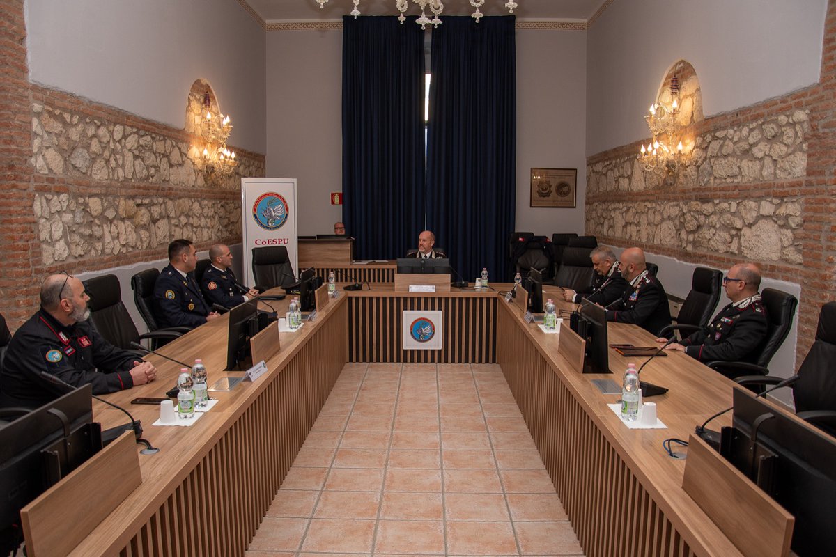 _CoESPU_'s tweet photo. Glad 2 provide the #CoESPU’s view & know-how to the Workshop in favor of 🇲🇰 Military Police personnel, with the aim 2 share best practices & address #StabilityPolicing related challenges with a focus on Public Order services.
#StrongerTogether #StabilityPolicing4Peace #SPOpenClub https://t.co/OTR79bY9pd