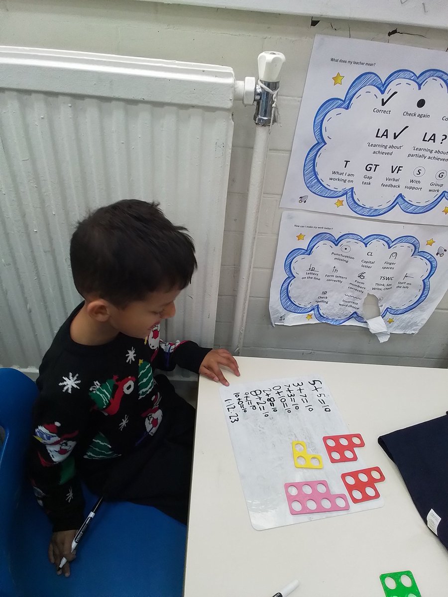 hltafrance's tweet photo. @MissLukemans #YPSMaths Todays lesson is 'finding a part'. We are using our knowledge of number bonds to help us. https://t.co/Nh3hEI6SeU