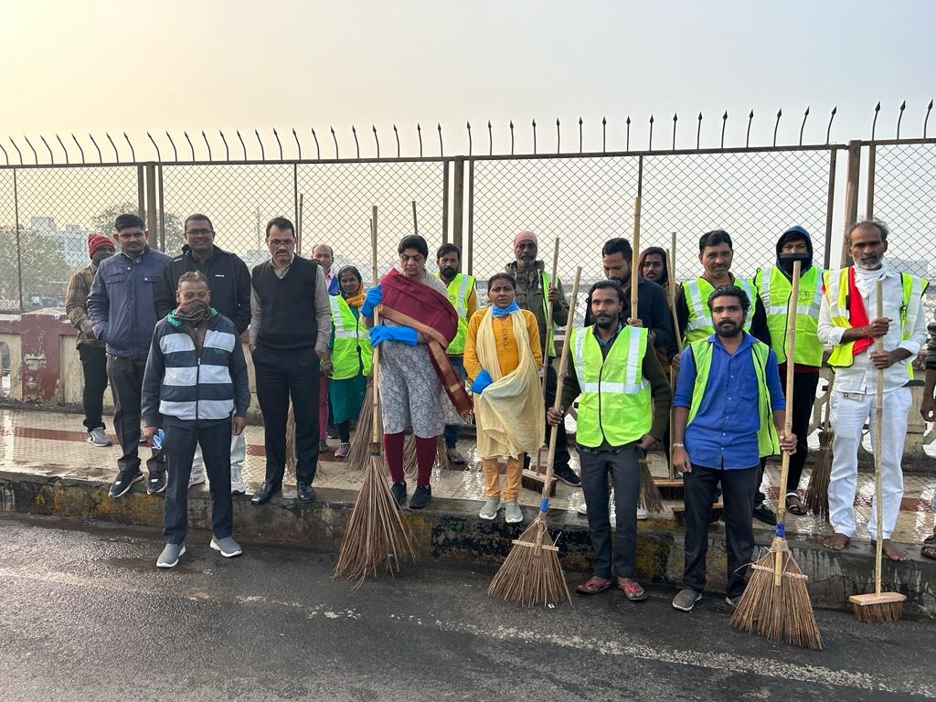 sonu_kumar122's tweet image. AMC has started the process of preparing the budget for the year 2024-25 what kind of public works can be included in the budget #CleanAmdavad