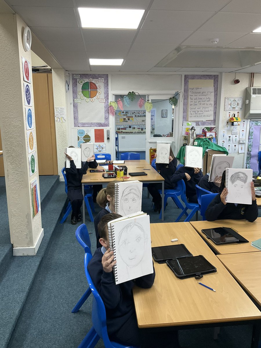 StBernardsep's tweet photo. T4 have created some great sketches this morning! #stbArt https://t.co/KUxG26RFE3