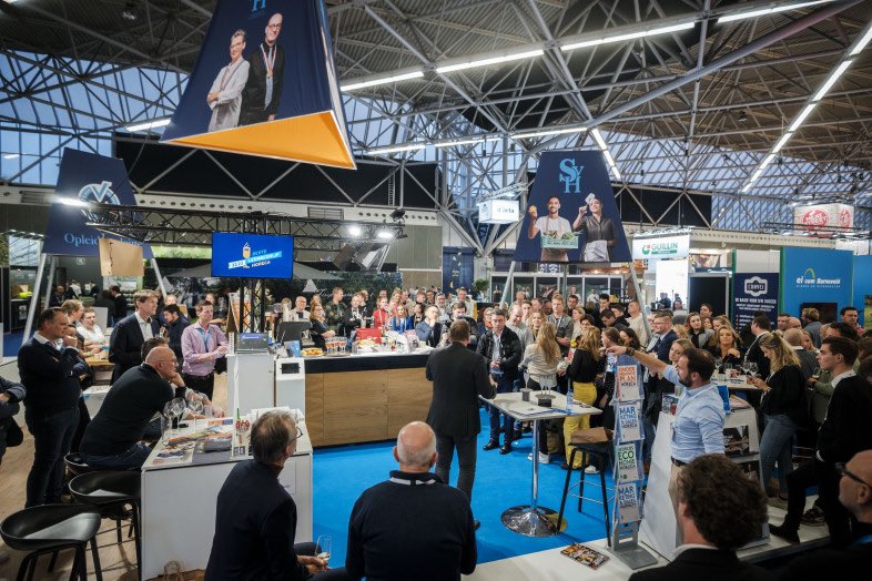 🤩 De Top 3 Beste Leerbedrijf Horeca én de Top 3 Beste Leermeester Horeca 2023/2024 zijn bekend! 🎉 Wat was het spannend! Alle leerbedrijven en leermeesters die door zijn: van harte gefeliciteerd! Op naar de finale @ Horecava! 🥳 Lees snel wie het zijn! ⬇️
besteleerbedrijfhoreca.nl/nieuws/svh-maa…