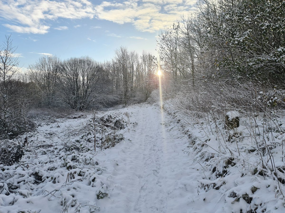 tynephil's tweet photo. Reflecting on how #SlowWays are a part of my normal life. Yesterday I walked part of Gatspr one and Newgat four to meet a friend in Newcastle today a different part of Gatspr one in the snow  to Aldi https://t.co/5T6kjnH7bT
