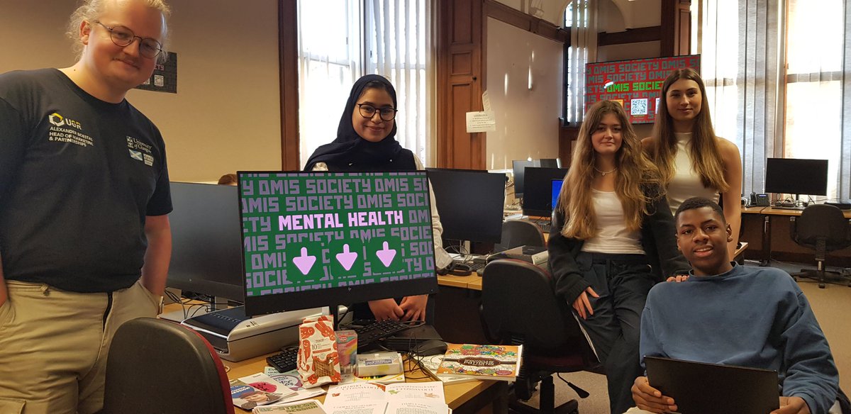 Our fantastic @UofGInfoStudies Digital Media and Information Studies Society students hosting their #mentalhealth action event today. Great to see them engaging and being proactive on this important issue. ❤ #TeamUofG #WorldChangingGlasgow