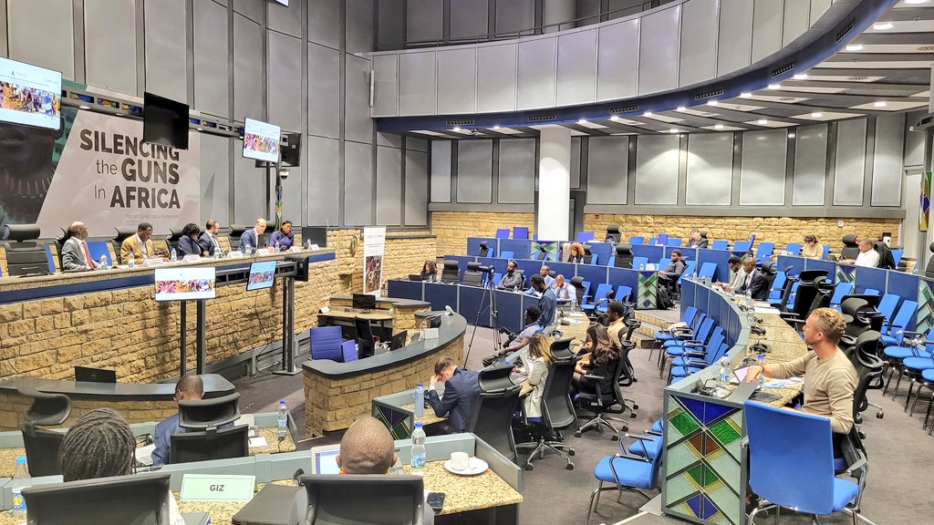 AUC_PAPS's tweet photo. The workshop on the operationalization of the Humanitarian-Development-Peace Nexus in Africa, in line with the 3rd #PCRDAwarenessWeek, now concludes, after 2 days of rich experts discussions in 4 sessions.
π΄ STAY TUNED for the joint communiquΓ©
@AswanForum @CairoPeaceKeep https://t.co/BHVzUoK9q8