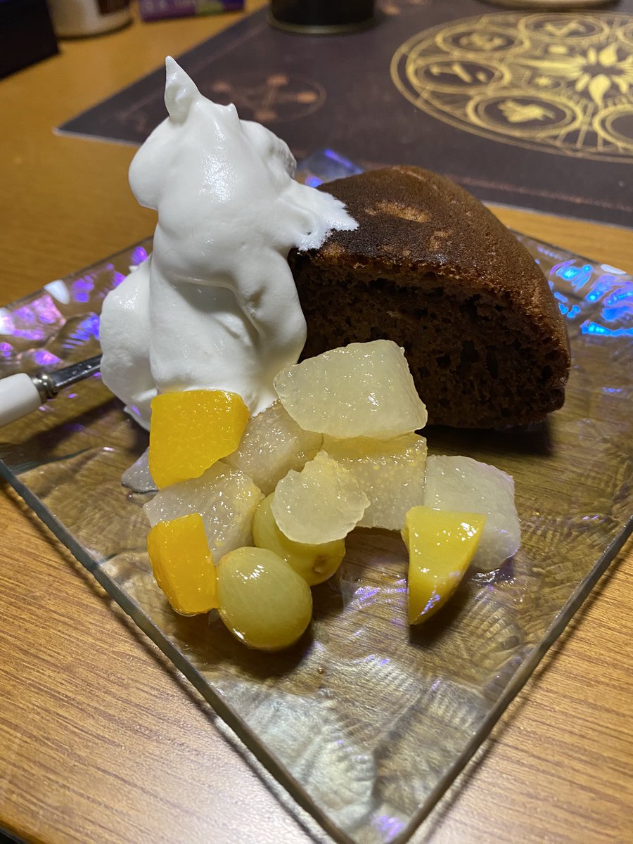 yagimessi's tweet photo. アヤさんがチキン南蛮まで作ってくれて幸せすぎた😭
デザートは2回目のケーキ🍰 https://t.co/tD7GaSQzGO