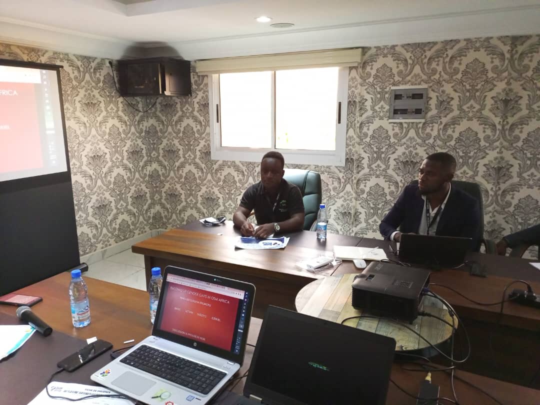 Shout out to <a href="/CharleChilufya/">Charles Chilufya</a> for an amazing panel discussion on addressing the gender gaps in <a href="/osmafrica/">OpenStreetMap Africa</a> with <a href="/kiariro_ezekiel/">Ezekiel Kiariro</a> and  <a href="/tkalaundi/">Tarcizio Kalaundi</a> 🎊🥳