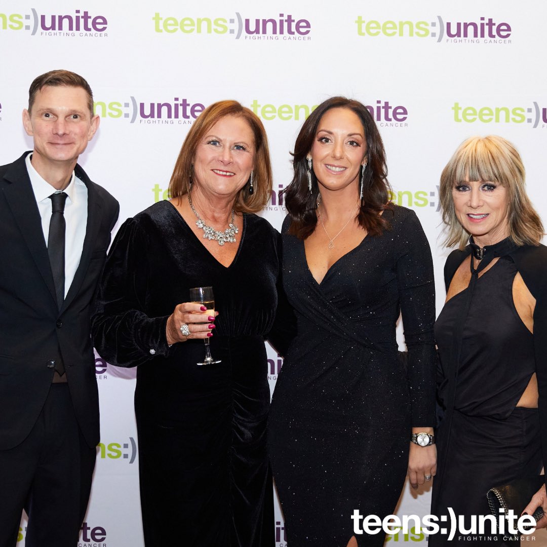 teensunite tweet picture