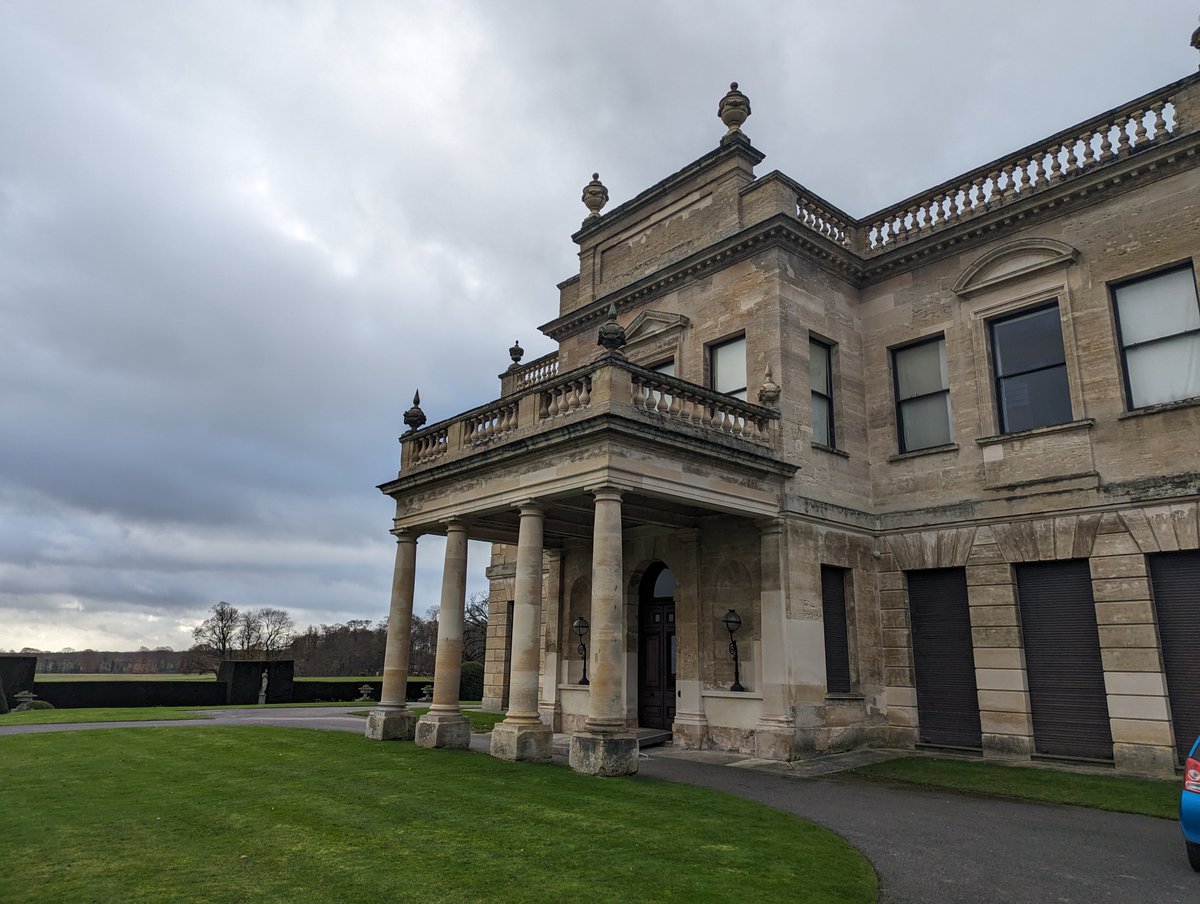 ChappellCarpets's tweet photo. Lovely day working at @BrodsworthHall https://t.co/fntwWa0ZuK
