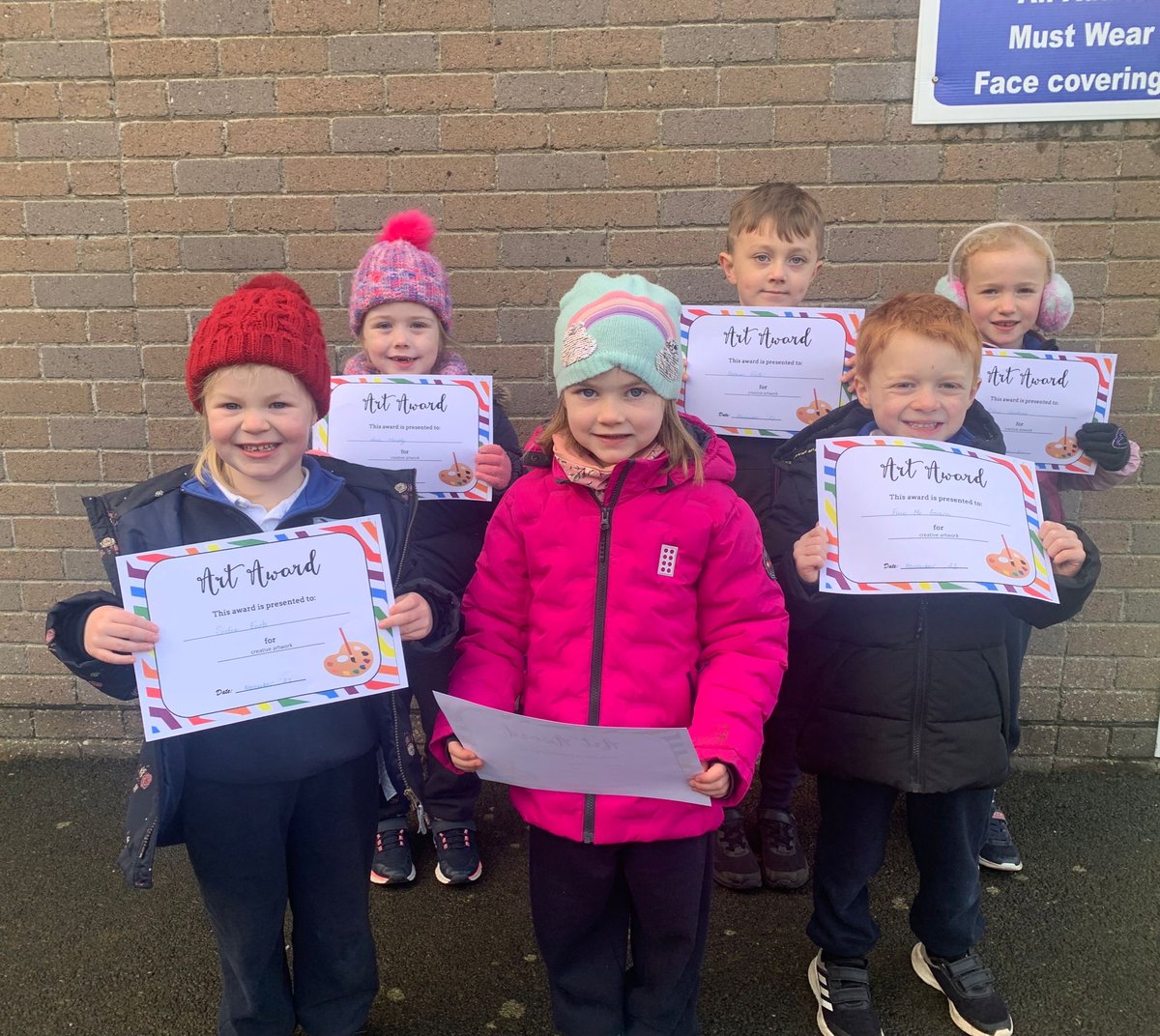 KilcoolePS's tweet photo. Congratulations to our @ActiveFlag Active Students of the month and our Artists of the month in the Junior Building. Well done to all! 🎨🖌️🏃🏃‍♀️🤸 https://t.co/ZNY1i0hHSC