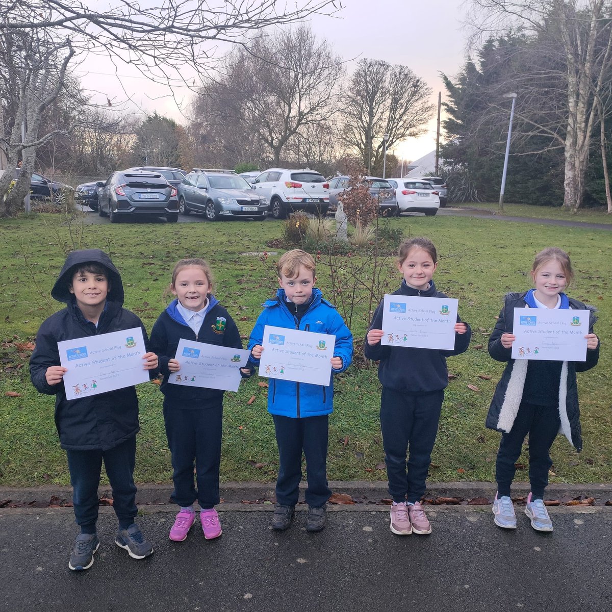 KilcoolePS's tweet photo. Congratulations to our @ActiveFlag Active Students of the month and our Artists of the month in the Junior Building. Well done to all! 🎨🖌️🏃🏃‍♀️🤸 https://t.co/ZNY1i0hHSC