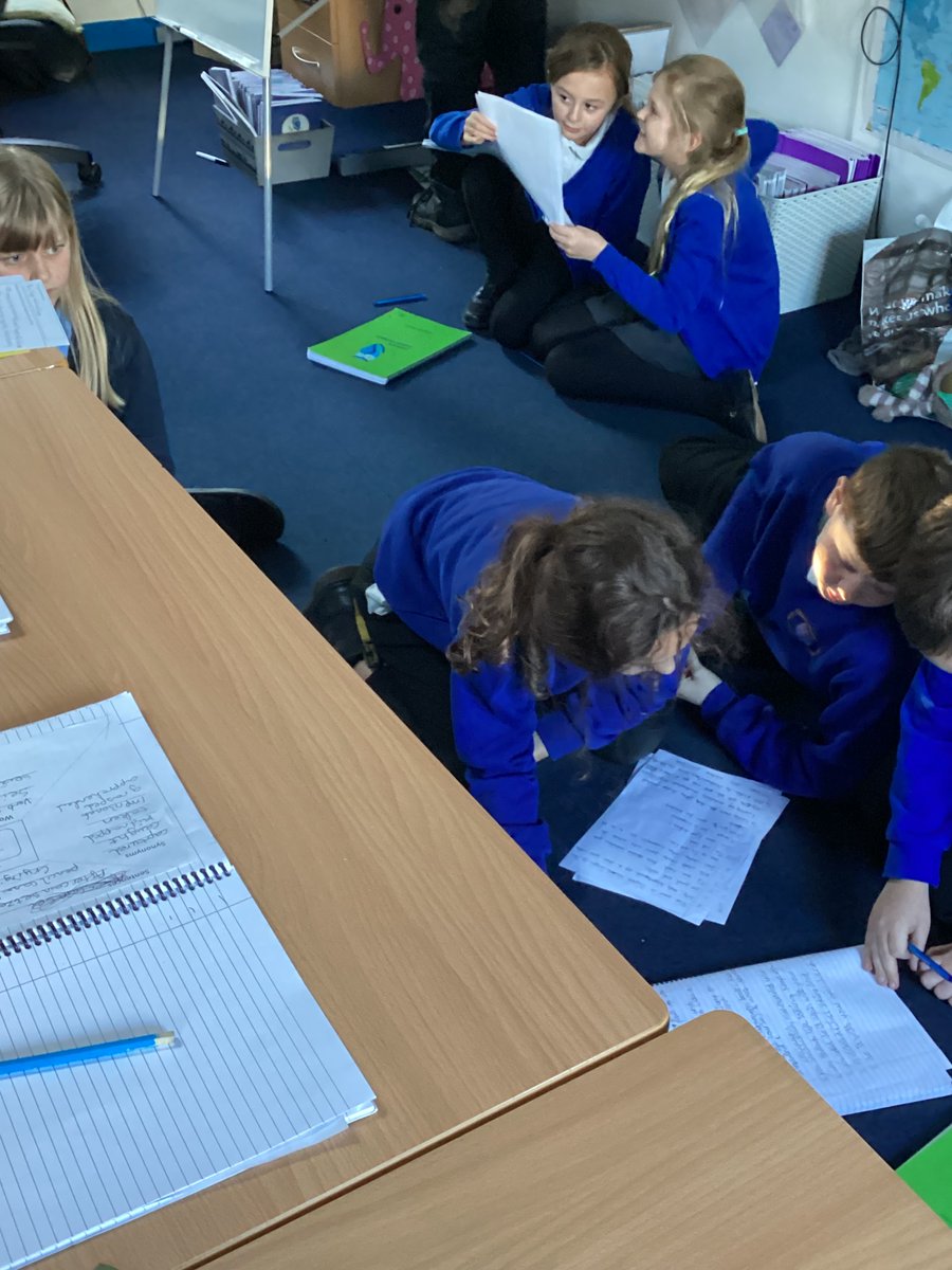 Killisick_jun's tweet photo. Team Freedman have been supporting each other to edit and improve their instruction writing. #wearekillisick #eedup #flyinghightrust https://t.co/SgnNnzbUko