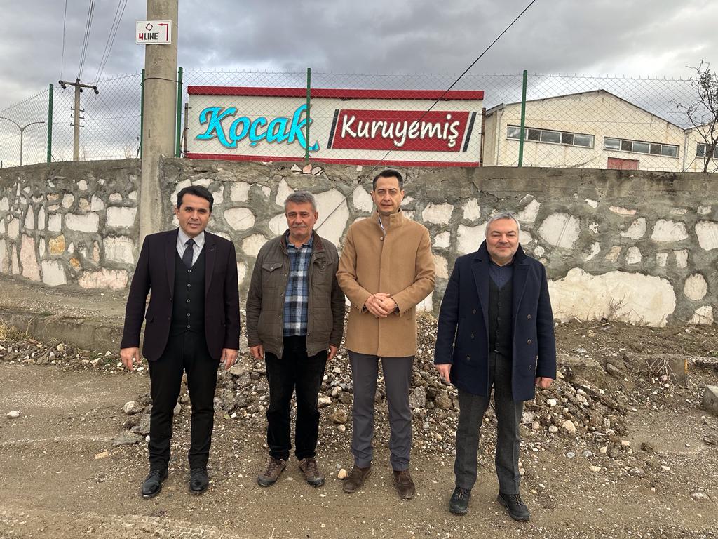 InvestAmasya's tweet photo. Amasya OSB’de faaliyet gösteren firmaları ziyaret ederek, yatırım teşvik sistemi ve devlet destekleri hakkında bilgilendirmelerde bulunduk. @okakalkinma faaliyetleri ve destekleri hakkında bilgi verdik, iş birliği alanlarını görüştük. https://t.co/EVYl5ia2XA