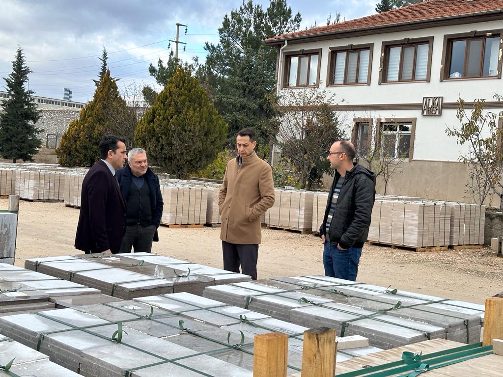 Amasya OSB’de faaliyet gösteren firmaları ziyaret ederek, yatırım teşvik sistemi ve devlet destekleri hakkında bilgilendirmelerde bulunduk. <a href="/okakalkinma/">Orta Karadeniz Kalkınma Ajansı (OKA)</a> faaliyetleri ve destekleri hakkında bilgi verdik, iş birliği alanlarını görüştük.