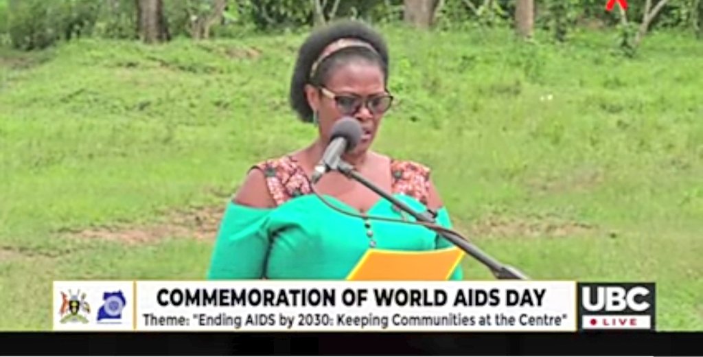 'This year's #WorldAIDSDay2023 let the community lead emphasizes the role of community in the fight against AIDS and calls for collective action to empower & support communities in this leadership.' @MargaretMuhanga @MinofHealthUG #LetCommunitiesTakeLead #WorldAIDSDay2023