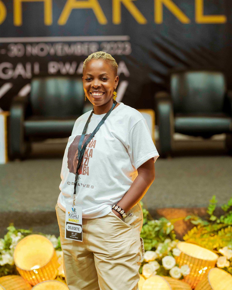 Esther Nakaziba (@enakaziba) on Twitter photo Meet the delegate from Enakaziba creatives representating in <a href="/MasharikiFest/">Mashariki African Film Festival</a>.
Currently costuming #goldencalabash a Christmas production directed by <a href="/JoSsegawa/">#BuyuStudioz🇺🇬</a>
Host of #enakazibafilmandmakeupexhibition2024
<a href="/UCC_ED/">Hon. Nyombi Thembo</a>
<a href="/PSF_Uganda/">Private Sector Foundation Uganda</a> Meet the delegate from Enakaziba creatives representating in <a href="/MasharikiFest/">Mashariki African Film Festival</a>.
Currently costuming #goldencalabash a Christmas production directed by <a href="/JoSsegawa/">#BuyuStudioz🇺🇬</a>
Host of #enakazibafilmandmakeupexhibition2024
<a href="/UCC_ED/">Hon. Nyombi Thembo</a>
<a href="/PSF_Uganda/">Private Sector Foundation Uganda</a>