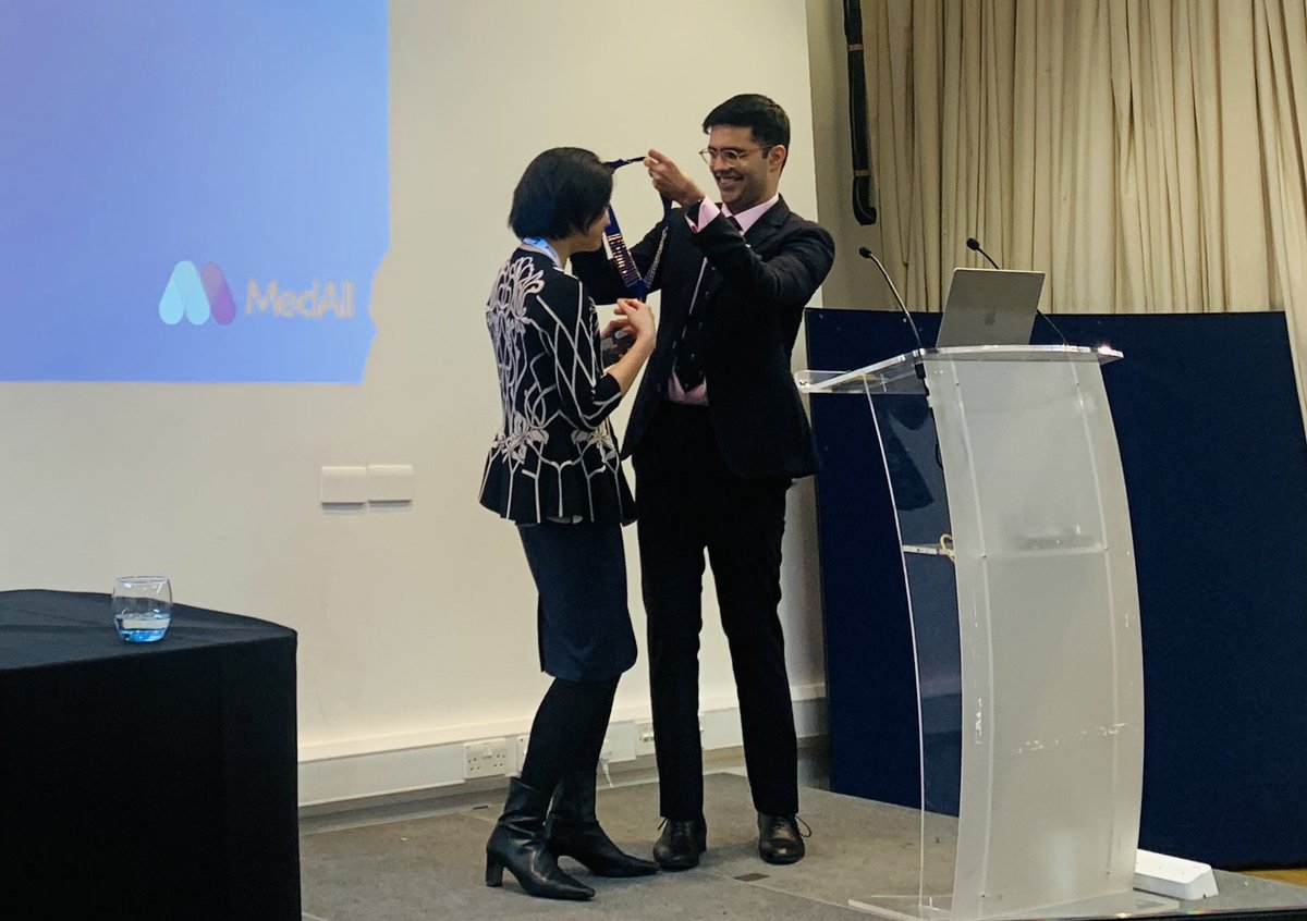 The Presidential handover, welcome to your new post @karenkchui- our new BOTA president 2023-24! 🎊 Thankyou for your hard work this year @OrthoSingh, you’ve been a fantastic president & we look forward to having you on committee as our past president! 💪