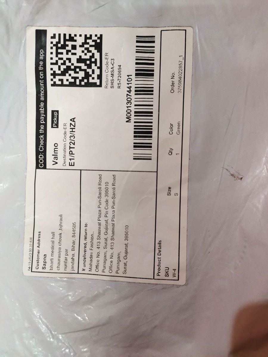 avi_kishor's tweet photo. @Meesho_Official , I had ordered a product and got it. Now , I want to return it but couldn't return it because in the order details section, the product is still in transit status but I had got the product. Plz resolve the problem. https://t.co/vLpRefKtME