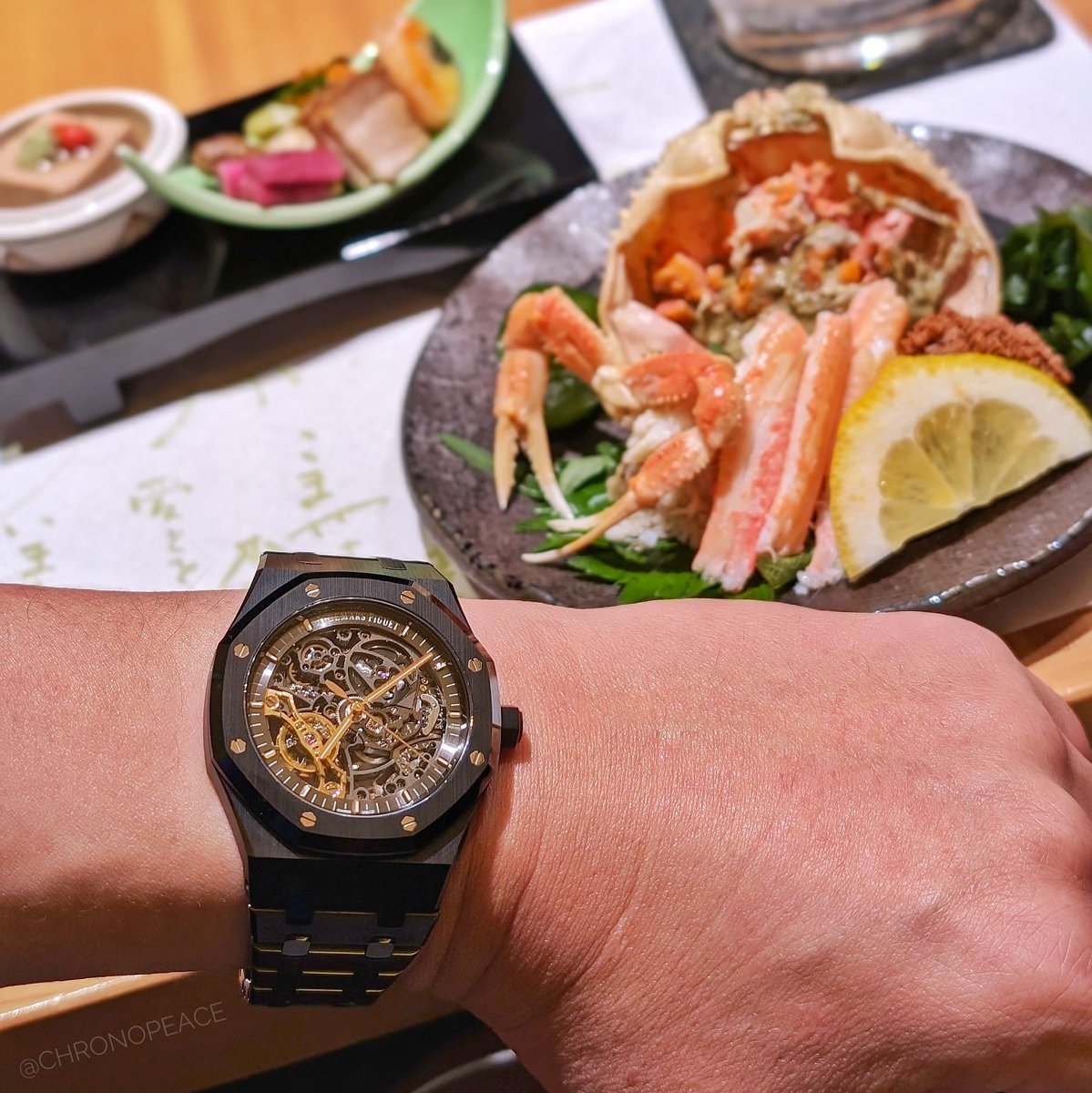 chronopeace's tweet photo. 今年2回目、金沢に香箱蟹を食べに来ました! 2nd. trip to Kanazawa this year.
#ap #audemarspiguet #royaloak #audemarspiguetroyaloak #オーデマピゲ #ロイヤルオーク #doublebalancewheel #ダブルバランスホイール #ダブホイ #15416ce https://t.co/5Vzdc2oLxz
