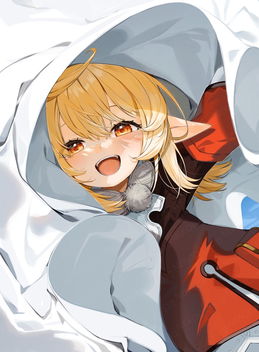 klee (genshin impact) 1girl solo smile pointy ears under covers looking at viewer bangs  illustration images