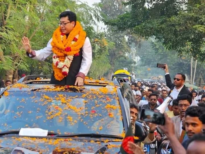 FarhadHossainMp's tweet photo. দ্বাদশ জাতীয় সংসদ নির্বাচনে আবারো আওয়ামী লীগের মনোনয়ন লাভ করে মেহেরপুর আগমন উপলক্ষে বরণ।২৮/১১/২০২৩
#farhadhossainmp https://t.co/FPaA2jVK39