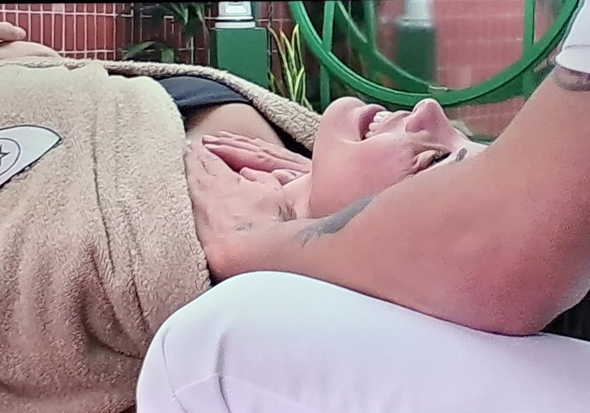 noemiAlcocer12's tweet image. LOS EXTRAÑO DEMASIADO #Jessingo #GHVIP1D