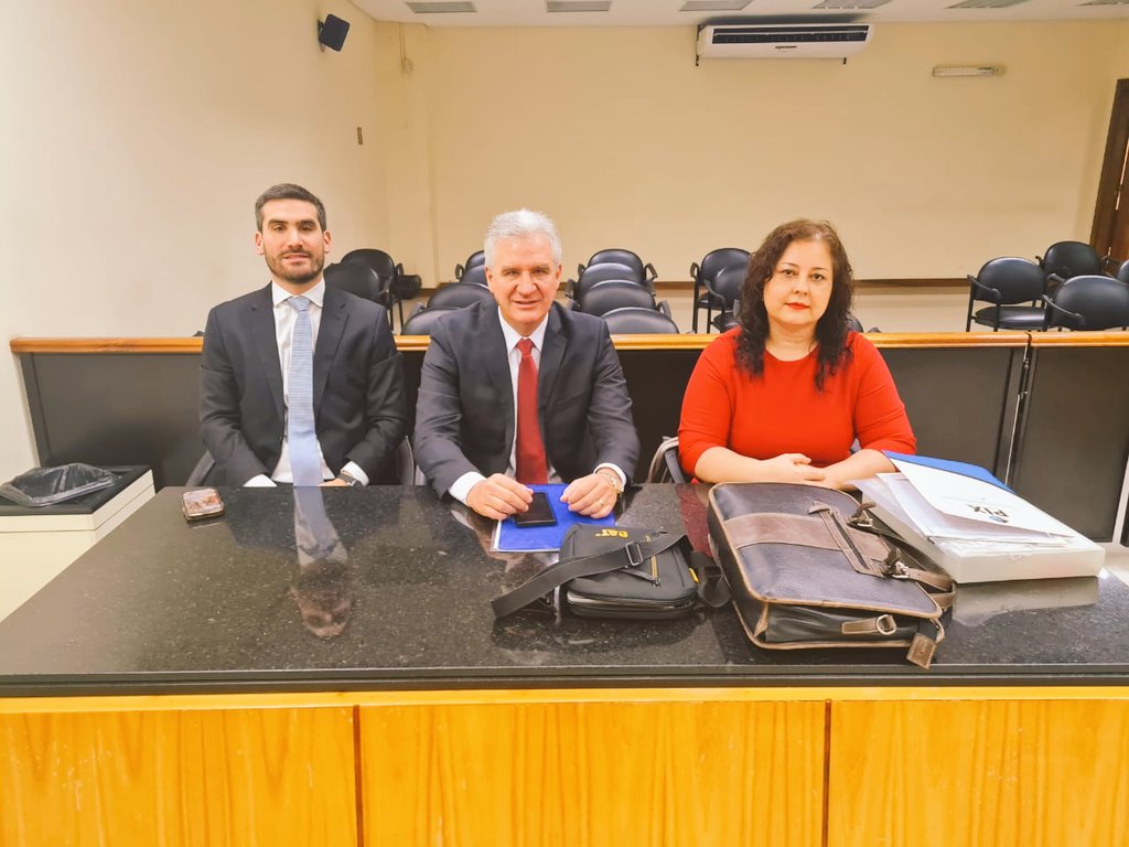 Enrique Bacchetta (@enribacchetta) on Twitter photo Mañana de juicio oral en el Poder Judicial de Luque con los Abogados <a href="/aldobacche/">Aldo Bacchetta</a> <a href="/siadcave/">Silvia Cabrera</a> Mañana de juicio oral en el Poder Judicial de Luque con los Abogados <a href="/aldobacche/">Aldo Bacchetta</a> <a href="/siadcave/">Silvia Cabrera</a>