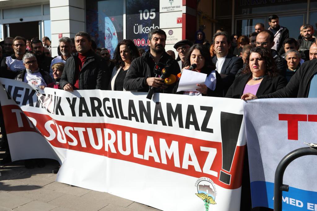TTB merkez konseyi üyelerinin görevden alınıp yerine kayyum atanması kararına ilişkin emek demokrasi güçleriyle birlikte açıklama düzenledik.
#TTBSusturulmaz