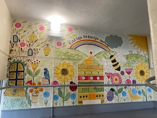 Summerhill Academy (@summerhillacad1) on Twitter photo Its been a busy time at Summerhill Academy. Since having the roof works we have been upgrading the school in other areas too.
We have had the wonderful @HatVail in, creating this joyful & bright, nature inspired mural in the stairway!πΊππππ»π
<a href="/Cabotfederation/">Cabot Federation</a> Its been a busy time at Summerhill Academy. Since having the roof works we have been upgrading the school in other areas too.
We have had the wonderful @HatVail in, creating this joyful & bright, nature inspired mural in the stairway!πΊππππ»π
<a href="/Cabotfederation/">Cabot Federation</a>