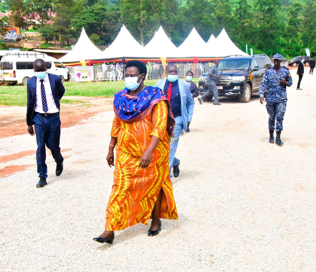 NexusMediaUg's tweet photo. The commemoration of international world aids day today 1st Dec 2023 under the theme ‘Ending AIDS by 2030; Keeping communities at the centre’ presided over by H.E  President Museveni  in Rakai District. Commemoration ceremony is ongoing👇 #WorldAIDSDay2023 @USAIDGH https://t.co/K5mjGAVDPu
