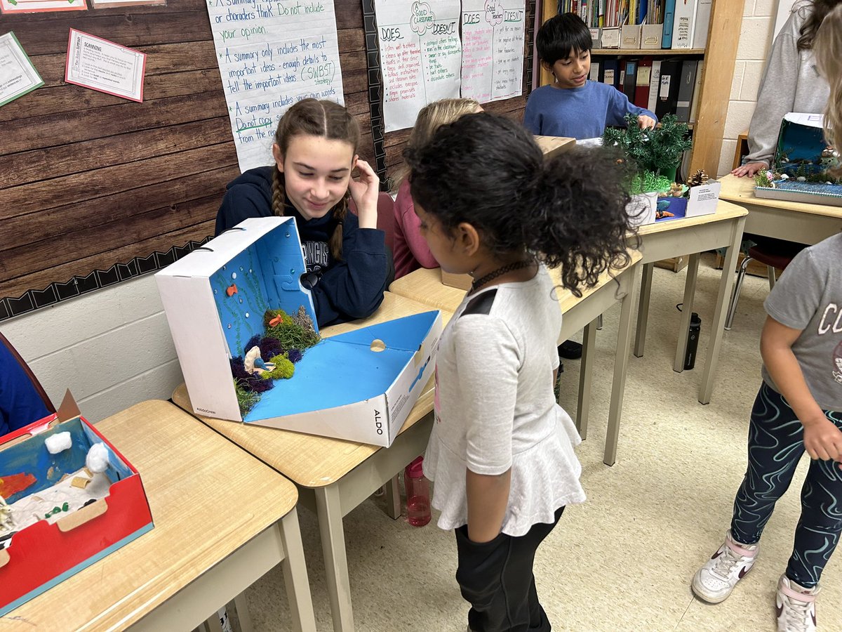 basha_anne's tweet photo. Ss were super excited to share their “new organisms “ and habitat with other classes today. Lots of conversation around biodiversity! Great job!! https://t.co/1nTP3FB0mQ