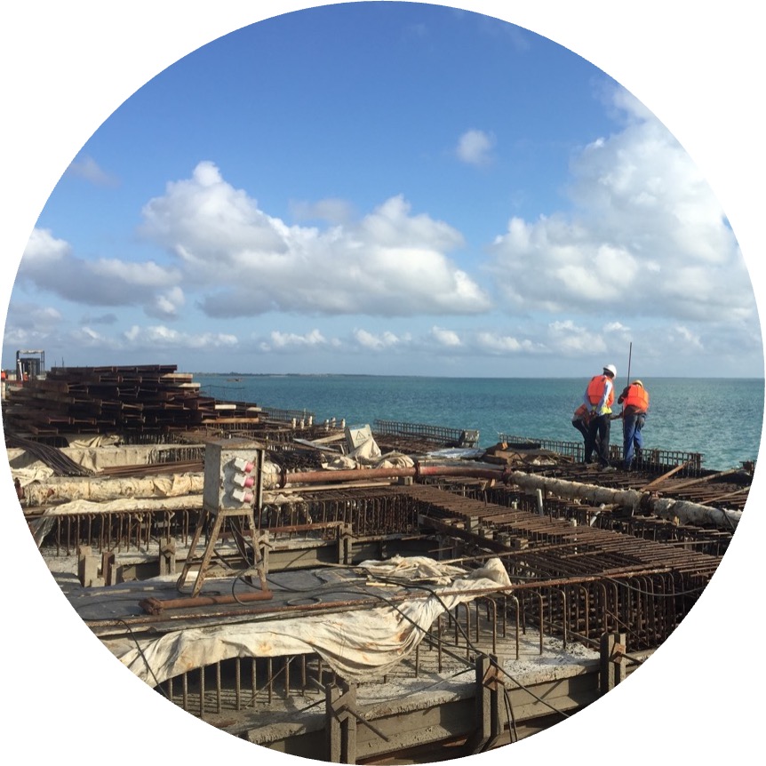 Elisa Gambino (@drelisagambino) on Twitter photo About to present a paper on Chinese SOE embeddedness in Africa (written with <a href="/cosfranceschini/">Costanza Franceschini</a>) at <a href="/SantAnnaPisa/">SantAnnaPisa</a>!
To connect virtually (the panel starts at 13:30 Italian time, 12:30 UK time), check out this page ⏬
santannapisa.it/it/evento/chin… About to present a paper on Chinese SOE embeddedness in Africa (written with <a href="/cosfranceschini/">Costanza Franceschini</a>) at <a href="/SantAnnaPisa/">SantAnnaPisa</a>!
To connect virtually (the panel starts at 13:30 Italian time, 12:30 UK time), check out this page ⏬
santannapisa.it/it/evento/chin…